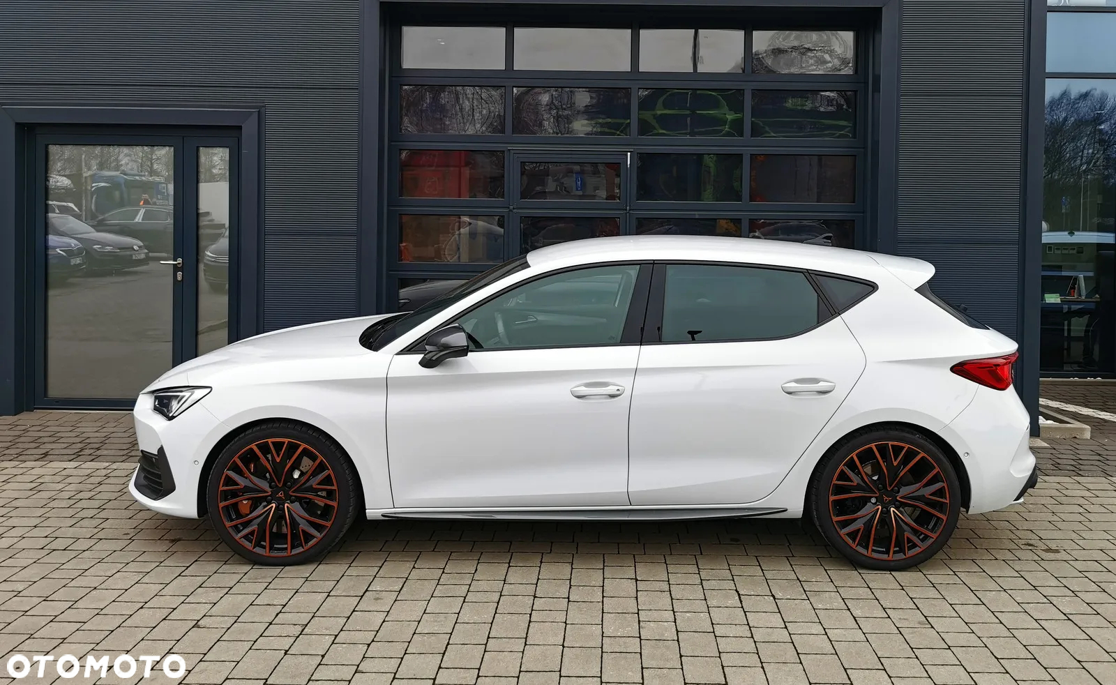 Cupra Leon 2.0 TSI VZ DSG - 20