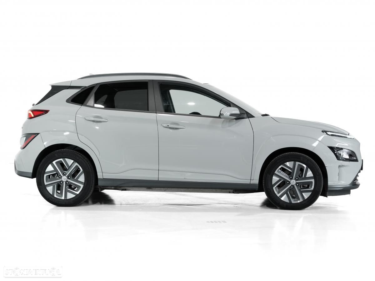 Hyundai Kauai EV 64 kWh Premium - 2