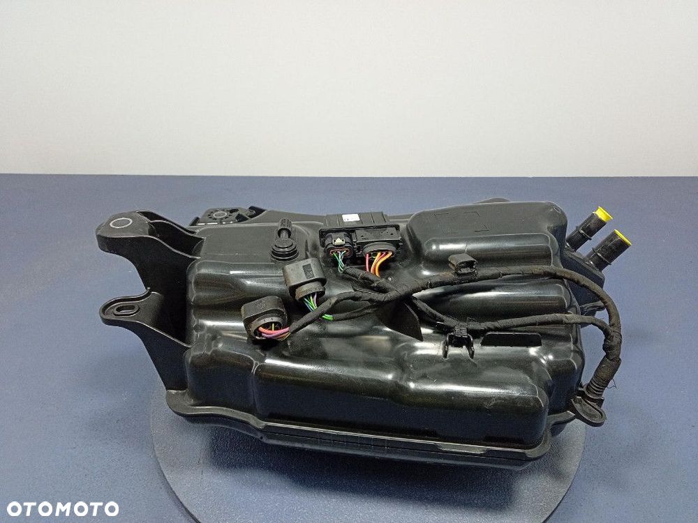 SKODA OCTAVIA III LIFT 17- 2.0 TDI 150KM ZBIORNIK AD BLUE 5Q0131877F - 3