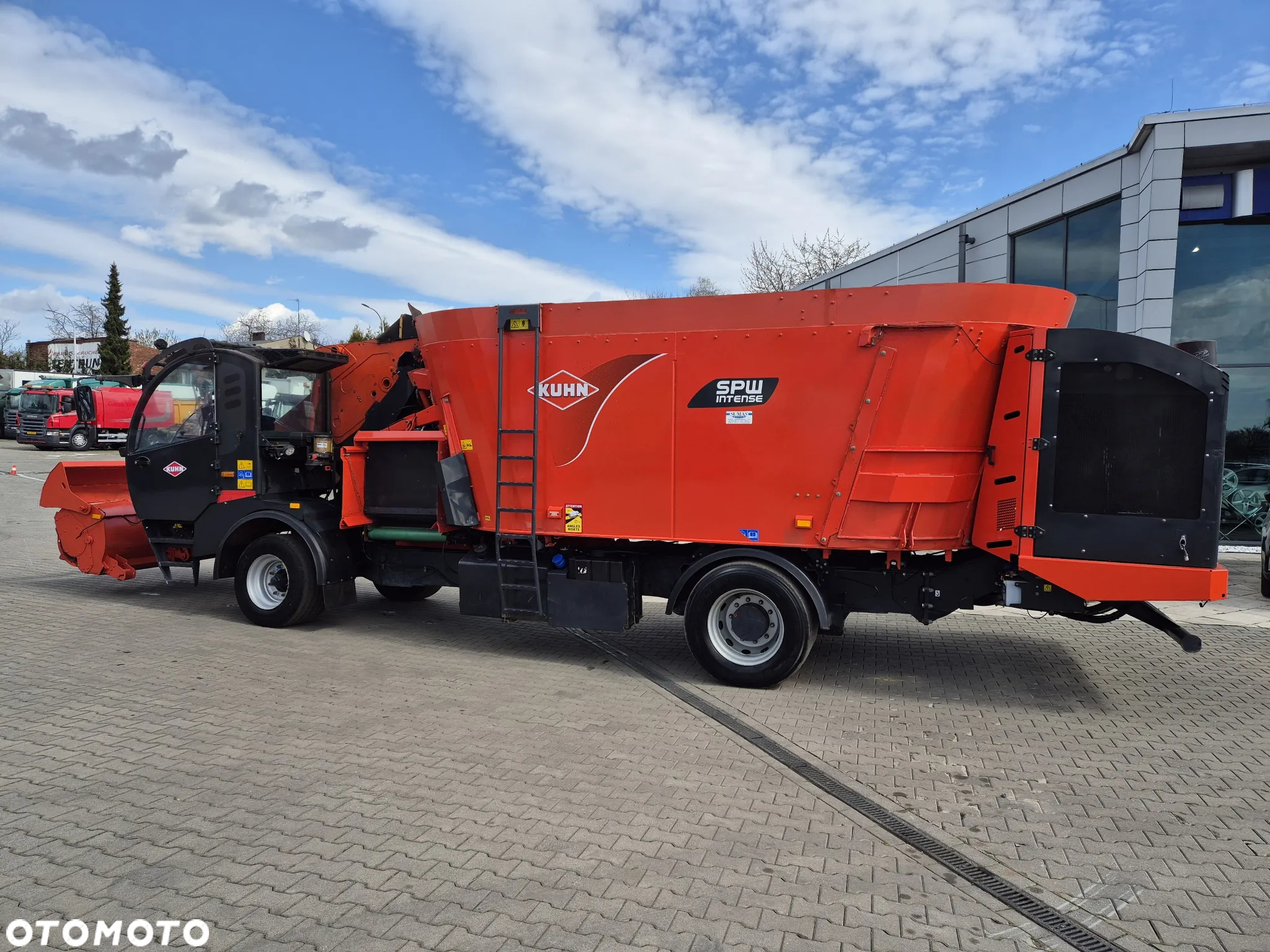 Kuhn SPW 22 INTENSE / WÓZ DO PRZEWOZU PASZY  / PIERWSZY WŁASCICIEL / AŻ 22m3 POJEMOŚCI! / MOZLIWY TRANSPORT / 224 KM! - 16