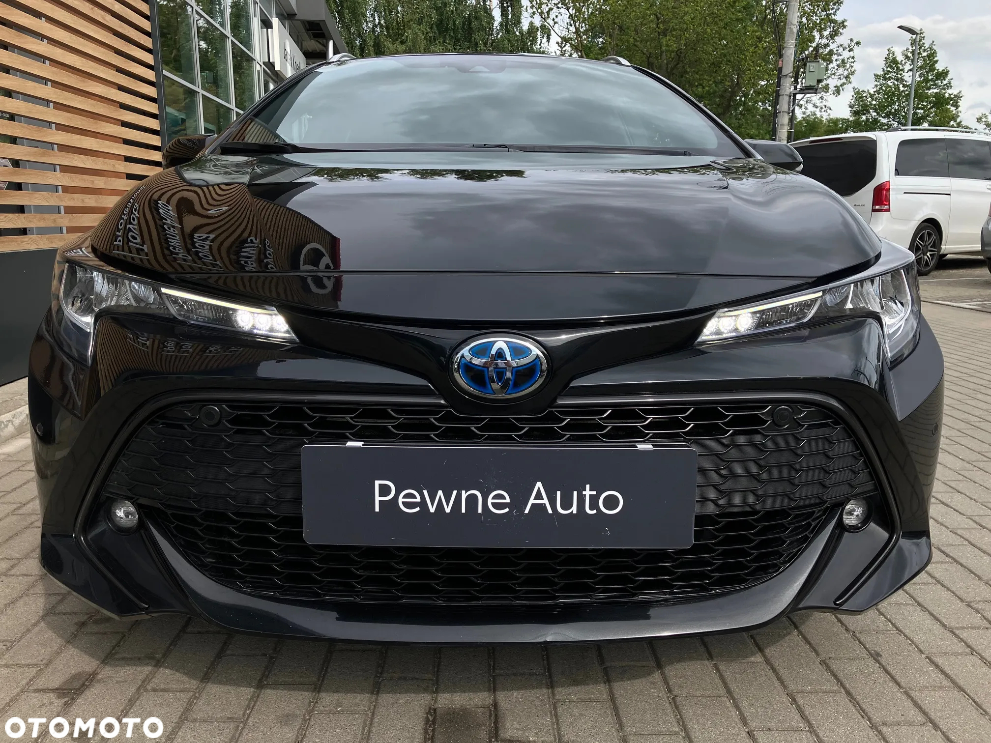 Toyota Corolla 1.8 Hybrid Comfort - 15