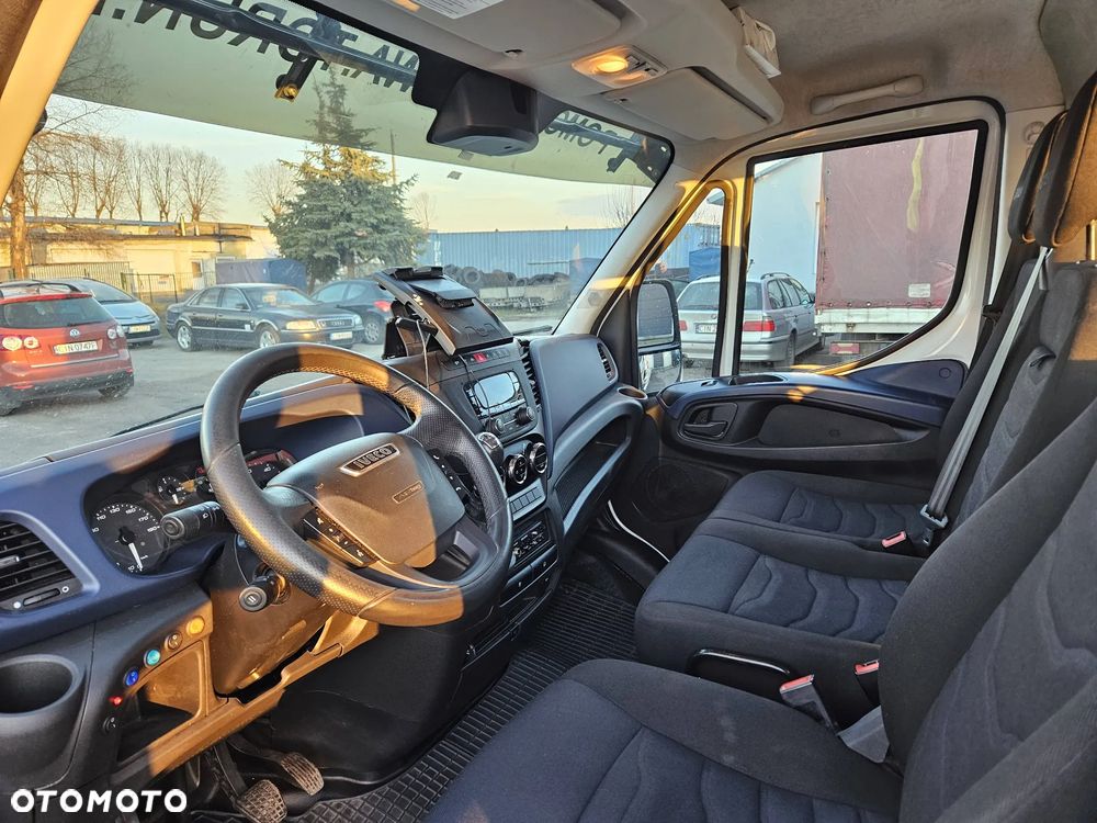 Iveco DAILY 35S18 - 12