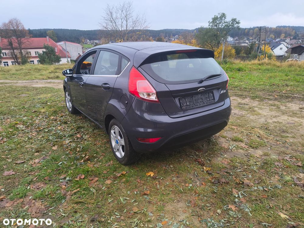 Ford Fiesta 1.25 Ambiente - 12