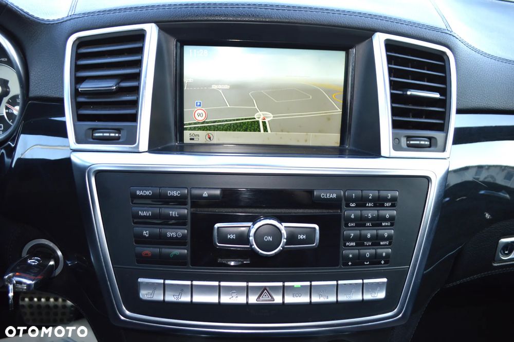 Mercedes-Benz GL 63 AMG - 19