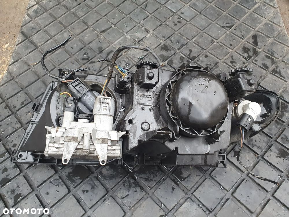 Reflektor lampa LEWY PRAWY przód przednia BMW 3 E46 LIFT  0301177271 0301177272   XENON SEDAN KOMBI - 12