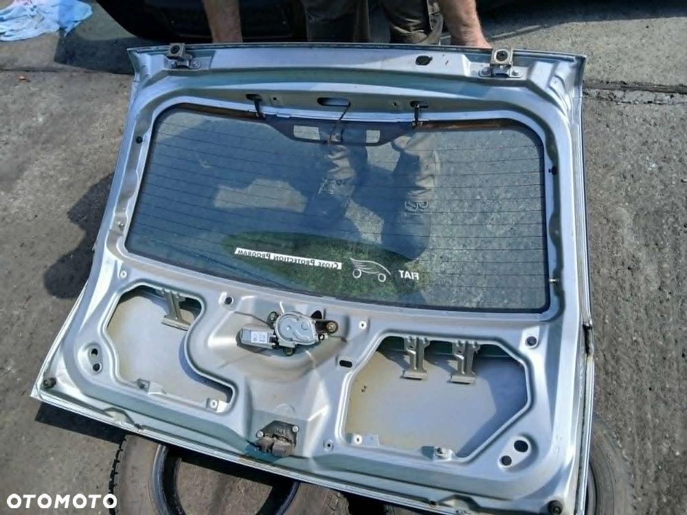 Fiat Punto II klapa bagażnika - 6