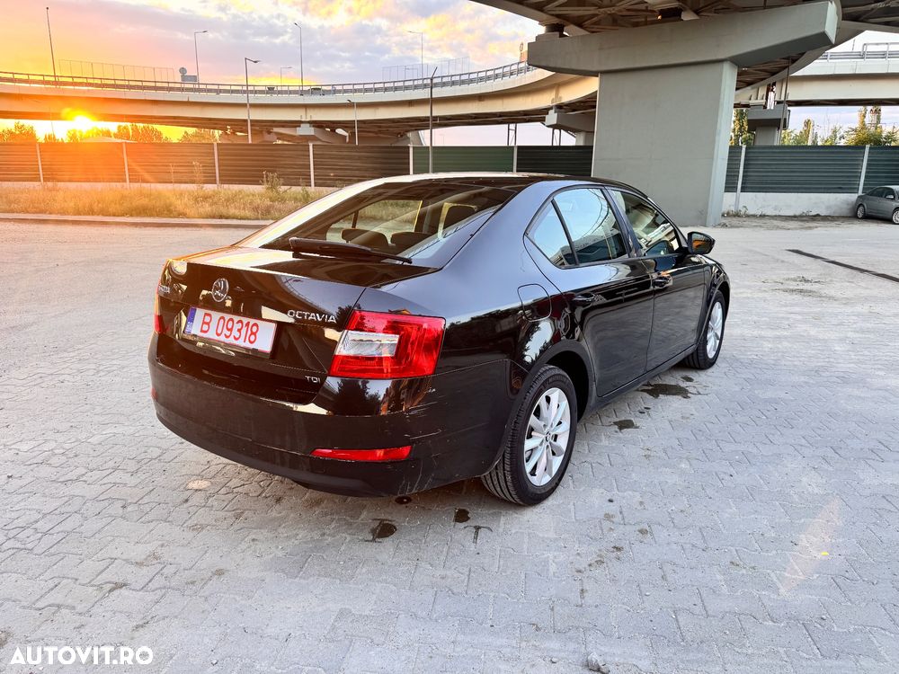SKODA Octavia 2013 — imagine 4