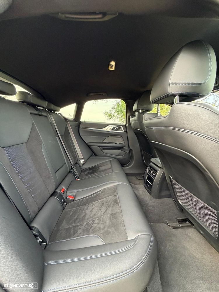 BMW i4 eDrive40 Pack Desportivo M - 10