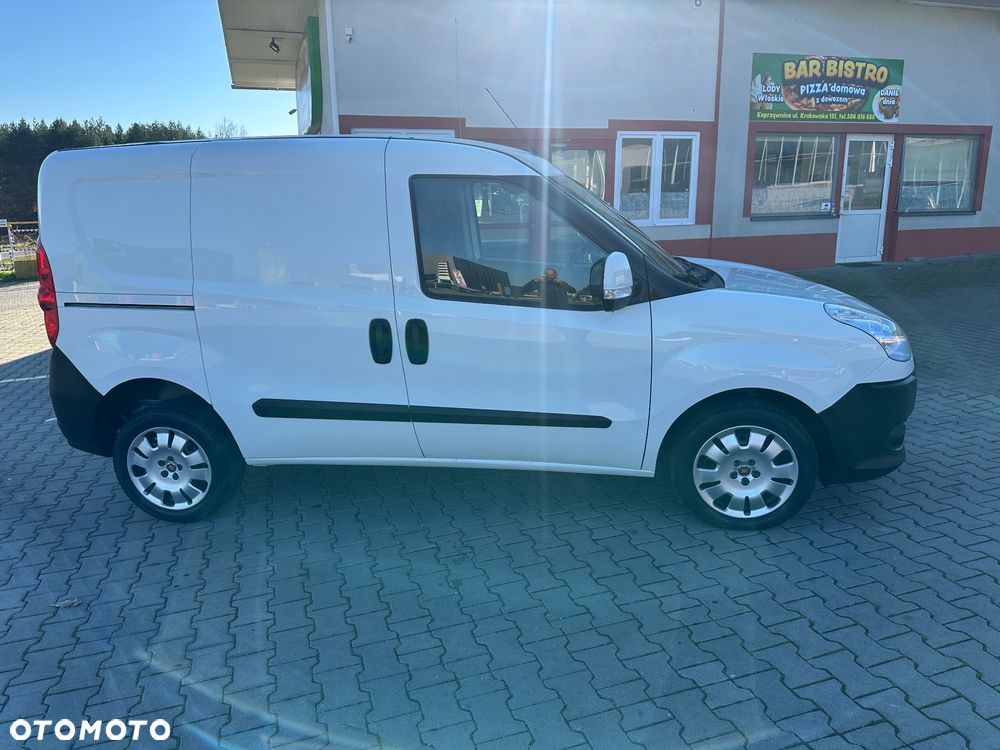 Fiat Doblo 1.4 T-Jet 16V Dynamic - 28