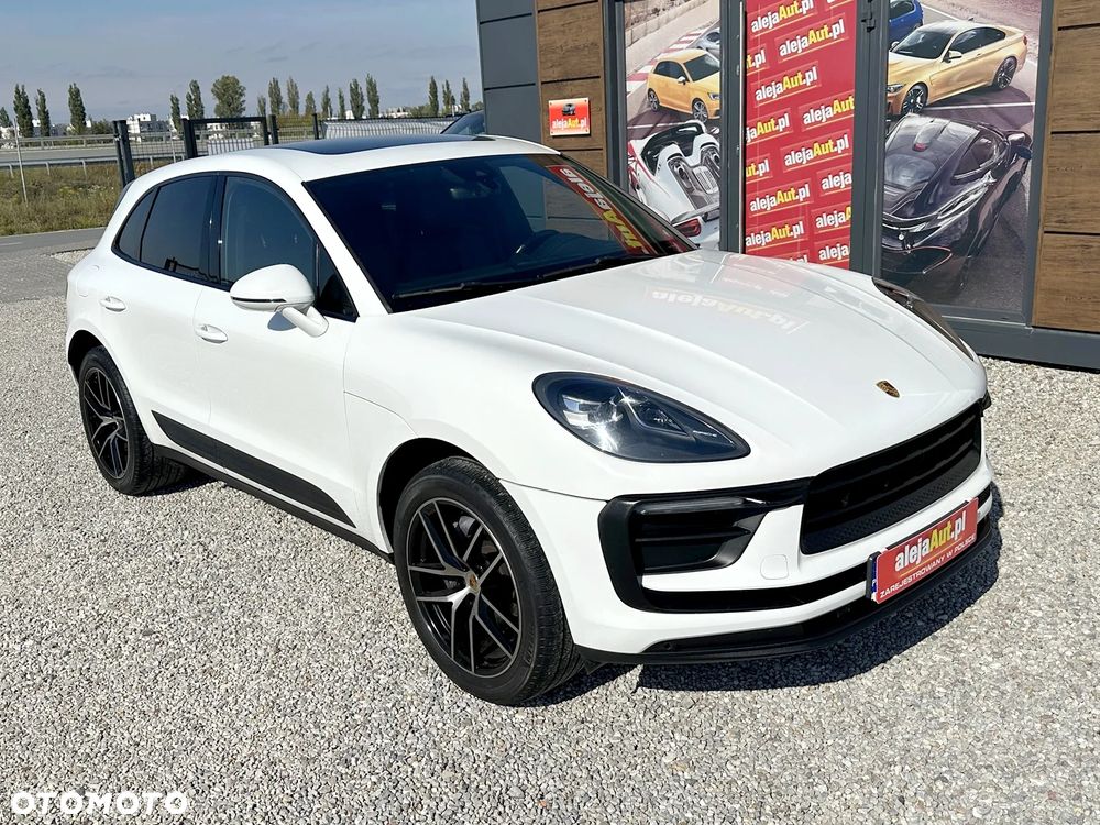 Porsche Macan T - 2