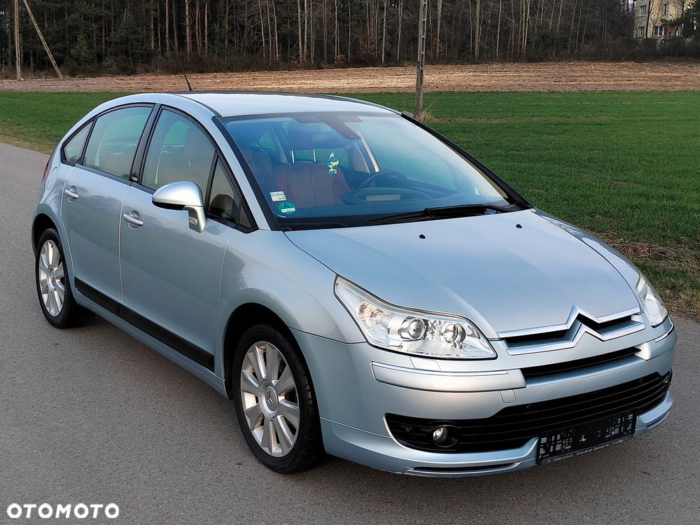 Citroën C4 1.6 16V Exclusive - 4
