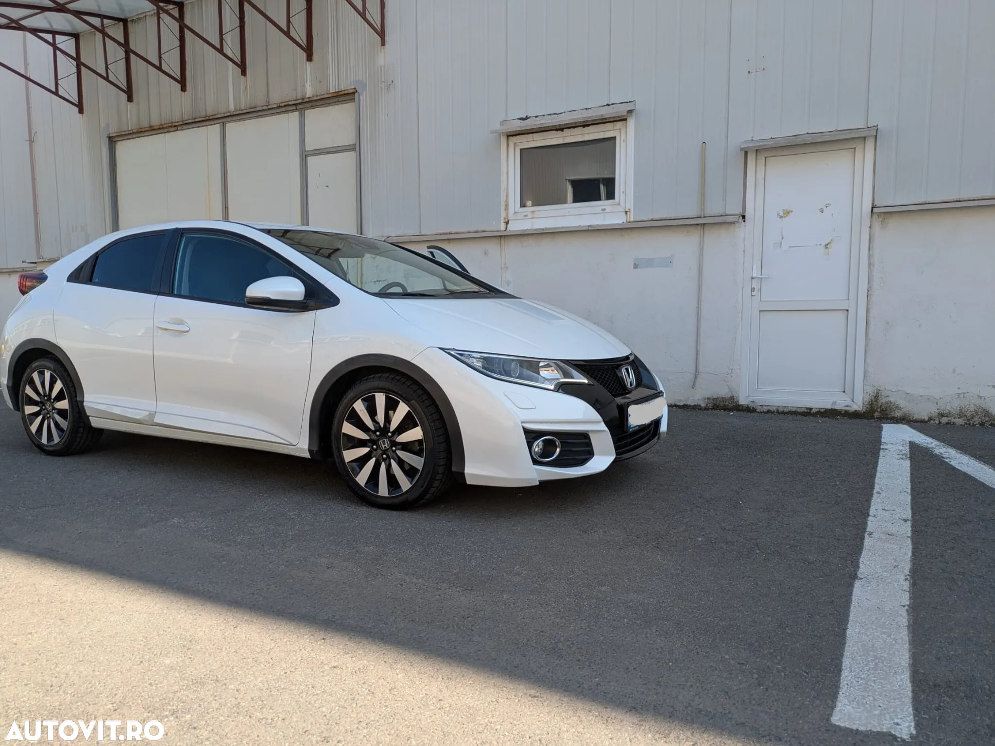 Honda Civic 1.8 i-VTEC MT Elegance Winter Pack - 4