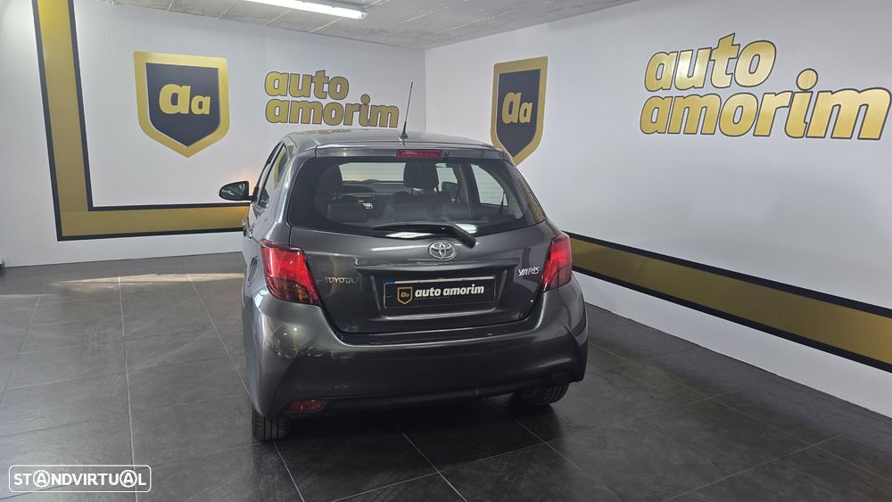 Toyota Yaris 1.4 D-4D Comfort+P.Style - 9