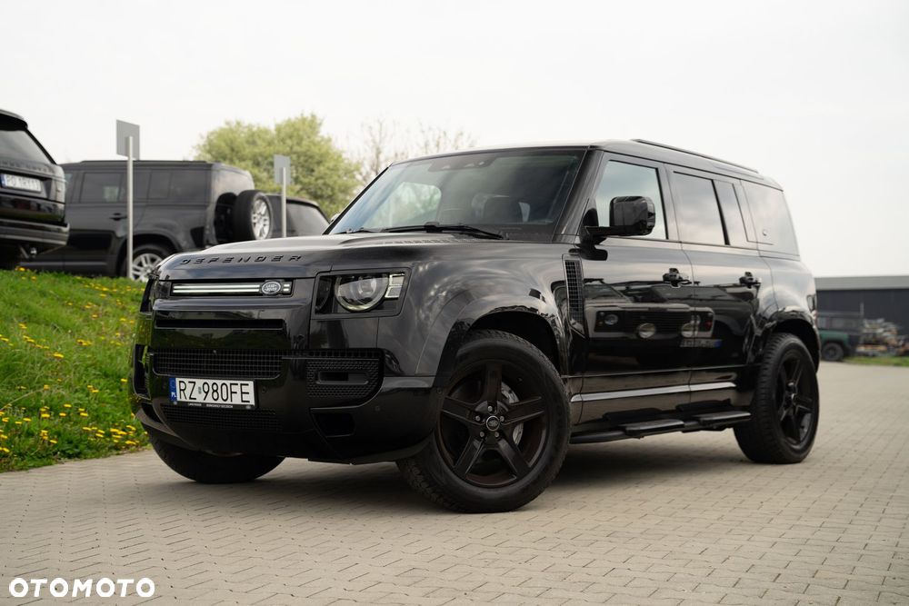 Land Rover Defender - 4