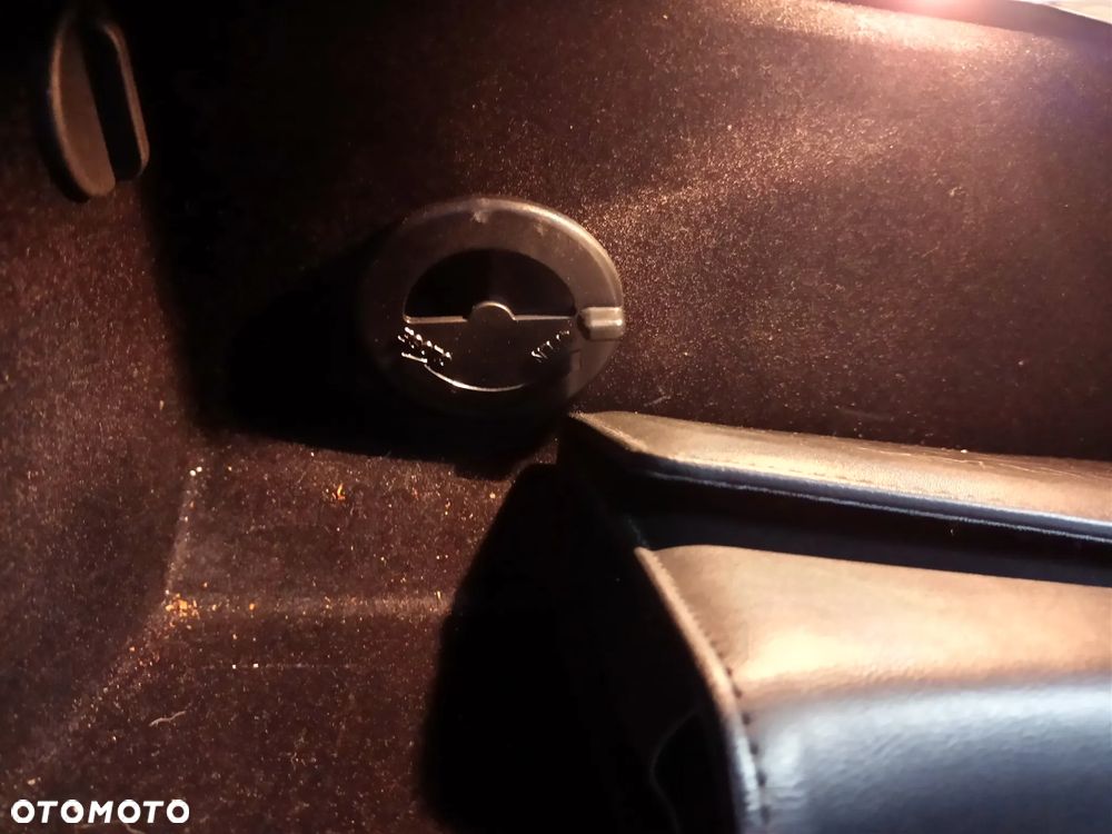 Hyundai i40 1.6 GDI Comfort + - 25