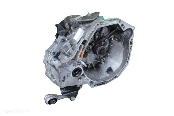 SKRZYNIA BIEGÓW RENAULT CAPTUR I 1.5 DCI - 1