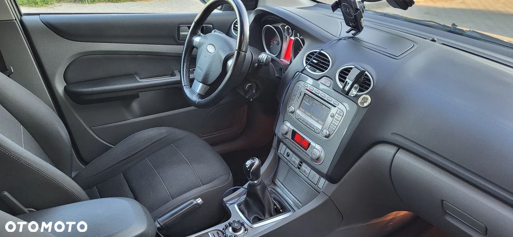 Ford Focus - 19