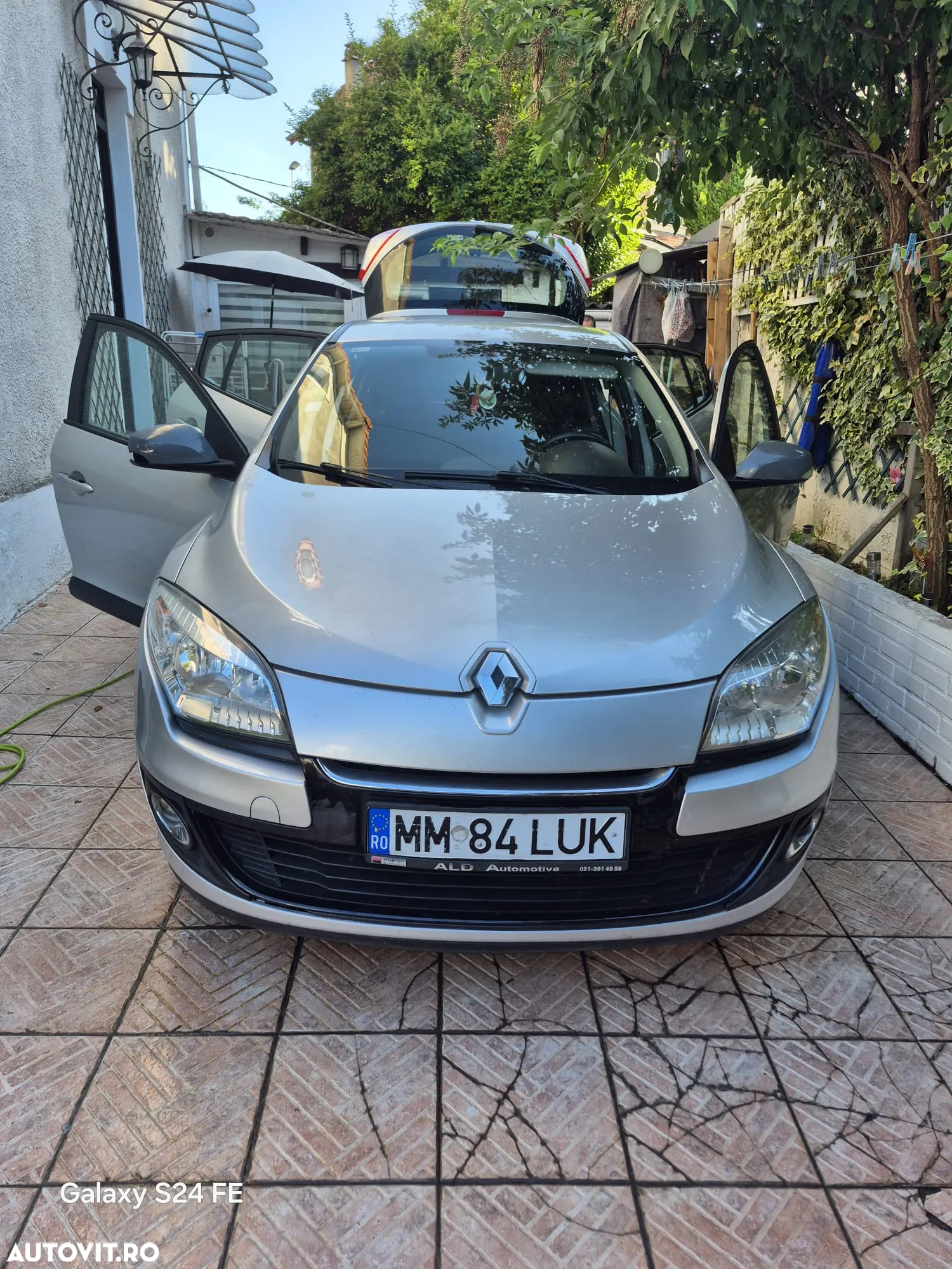 Renault Megane - 2