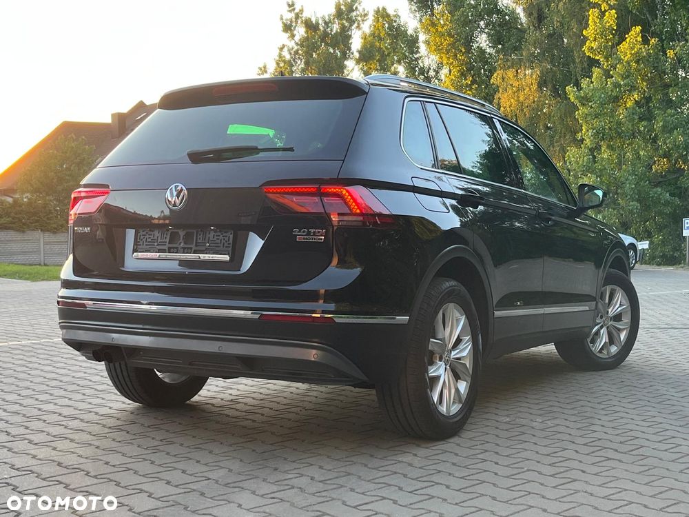 Volkswagen Tiguan 2.0 TDI SCR 4MOTION DSG Highline - 25