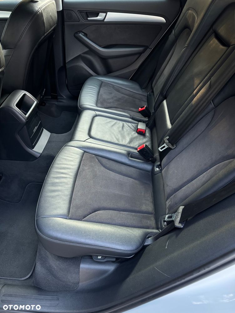 Audi Q5 2.0 TDI quattro S tronic - 14