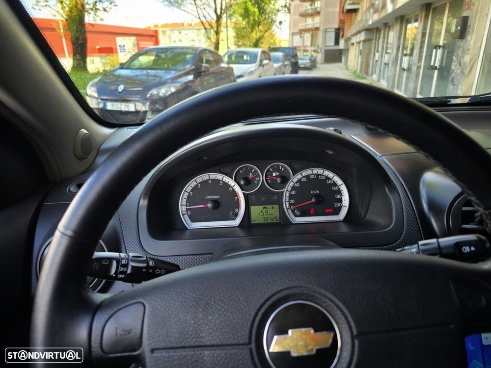 Chevrolet Aveo 1.2 L - 18