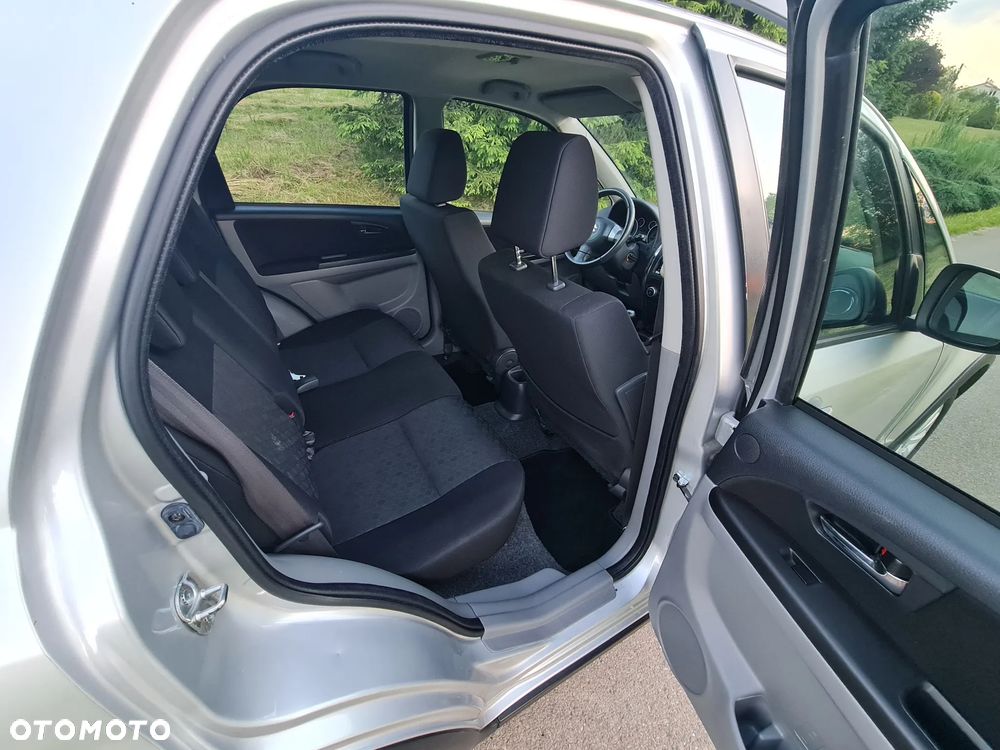 Suzuki SX4 - 20