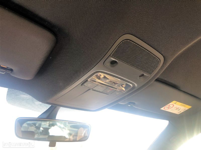 Audi A3 Sportback 1.6 TDI S-line S tronic - 21