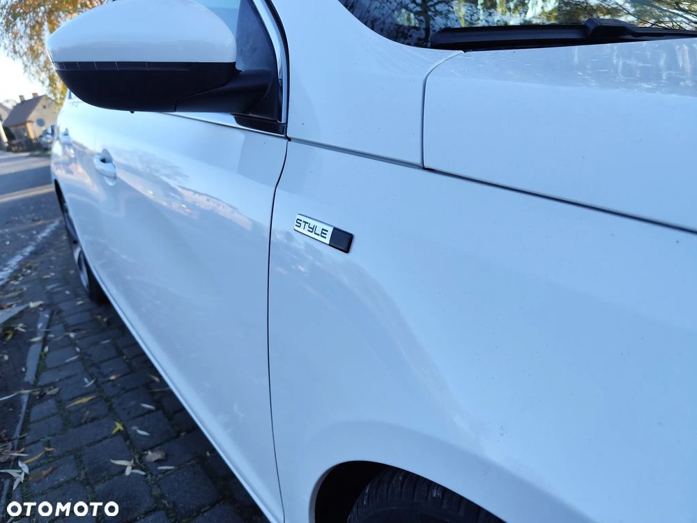 Peugeot 308 1.2 PureTech GPF Allure Pack S&S - 20