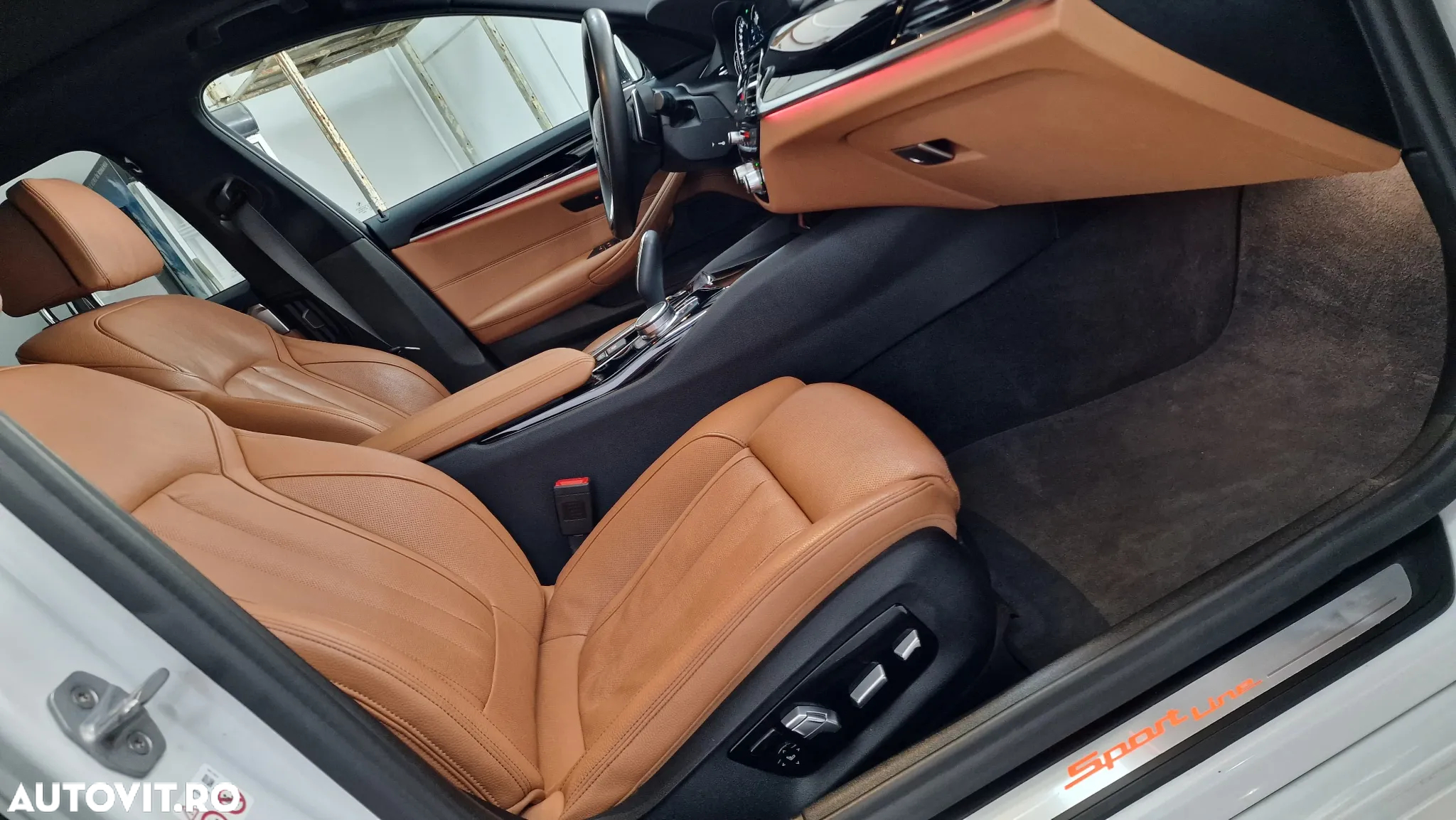 BMW Seria 5 540i xDrive Touring Aut. Sport Line - 22
