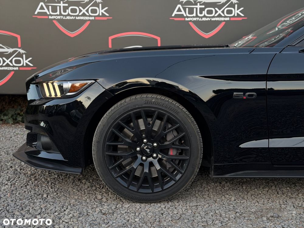 Ford Mustang - 6