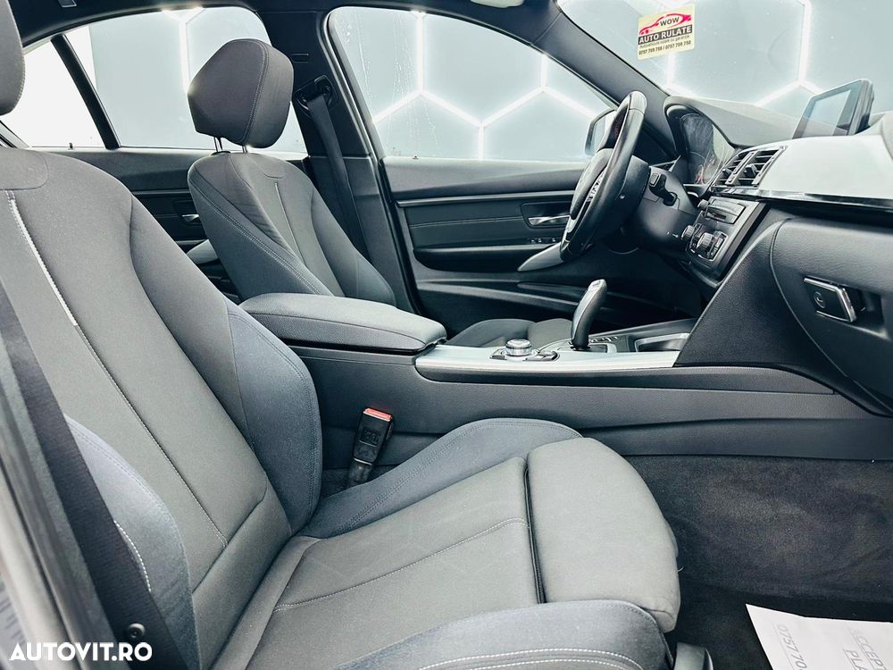 BMW Seria 3 318d Aut. Blue Performance Sport Line - 17