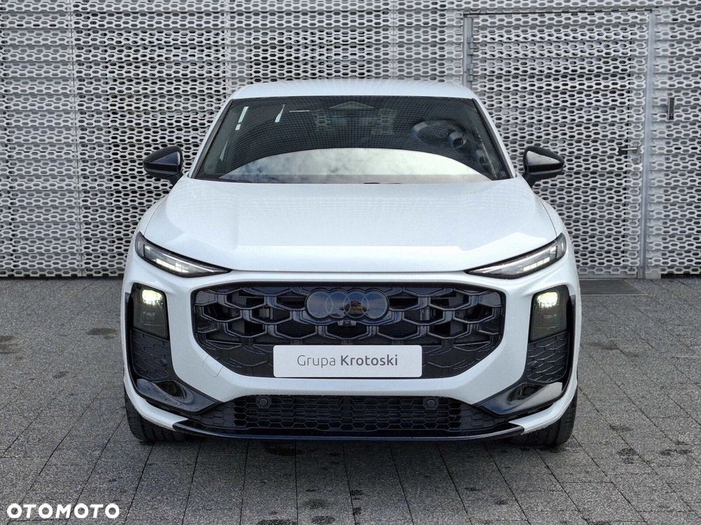 Audi Q3 Sportback - 8