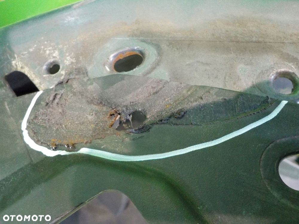 MAZDA CX7 2.3 T 08r zderzak przod - 13