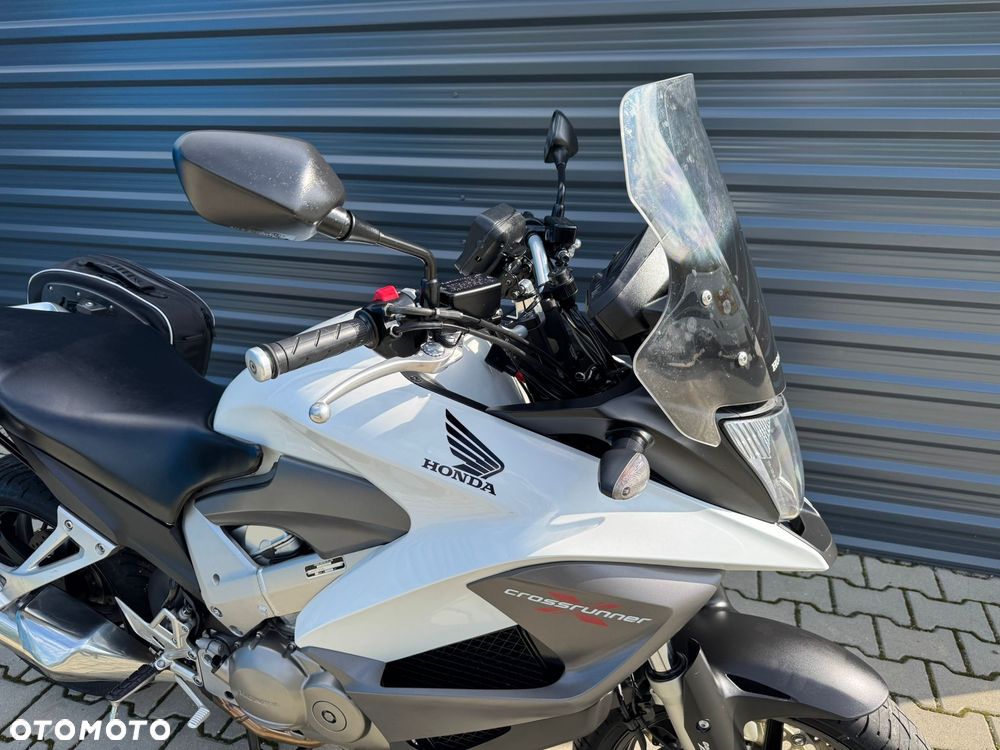 Honda VFR - 9