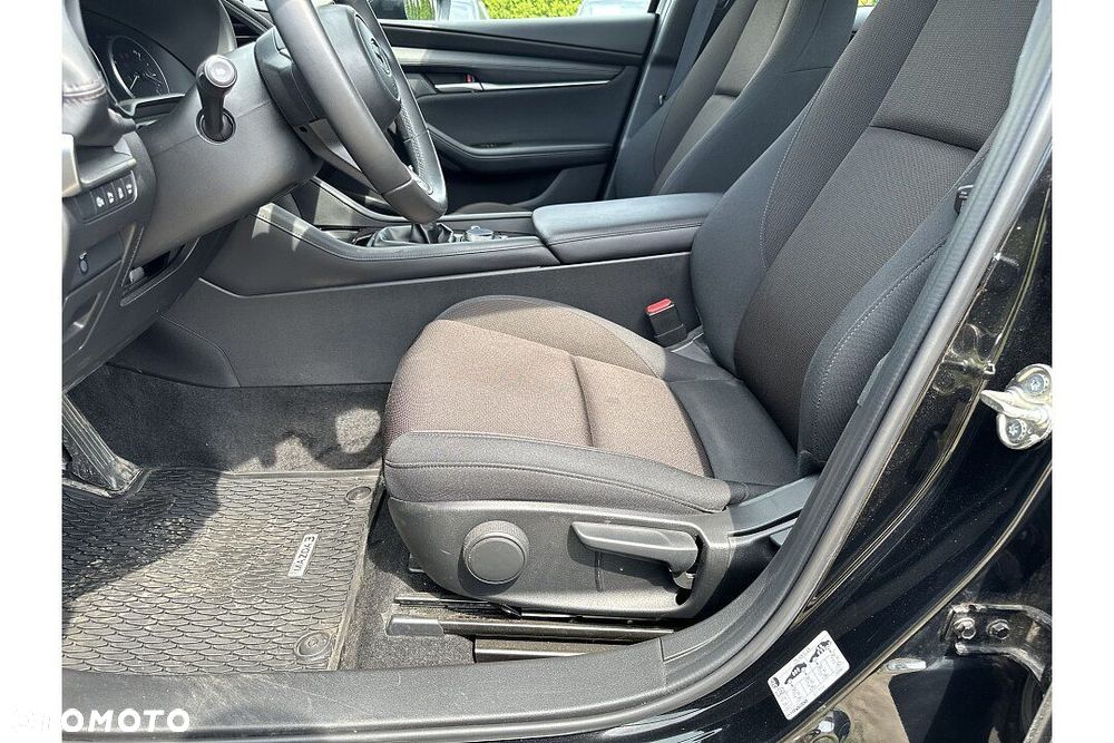 Mazda 3 e-SKYACTIV-X 2.0 M HYBRID - 12