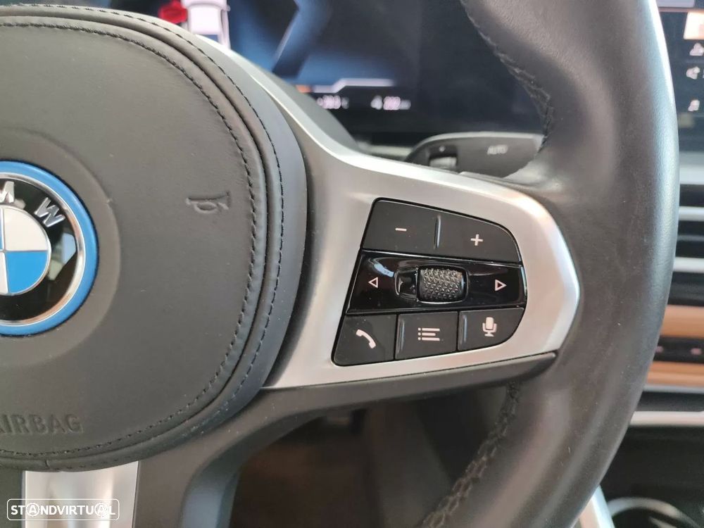 BMW i4 eDrive40 Pack Desportivo M - 29