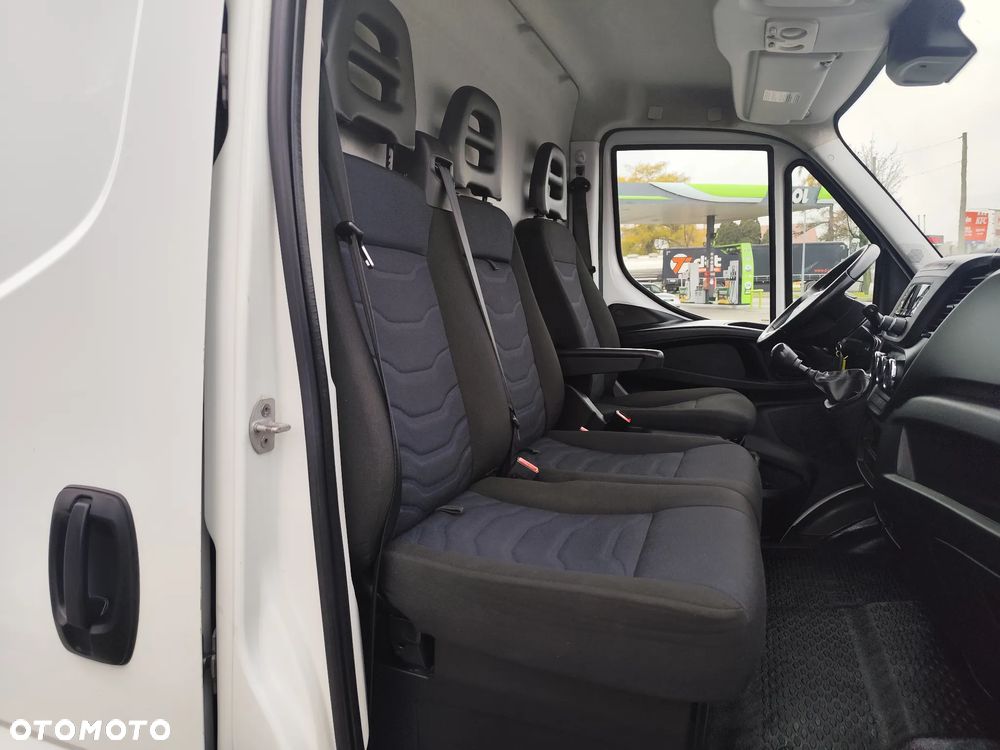 Iveco Daily 35C15 - 30