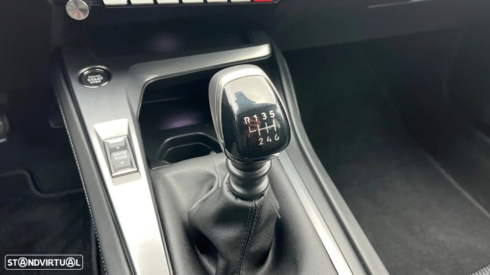 Peugeot 308 - 23