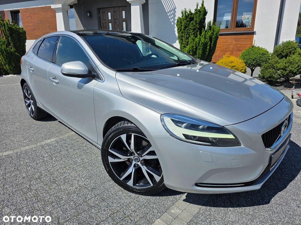 Volvo V40 D3 Geartronic Inscription - 13