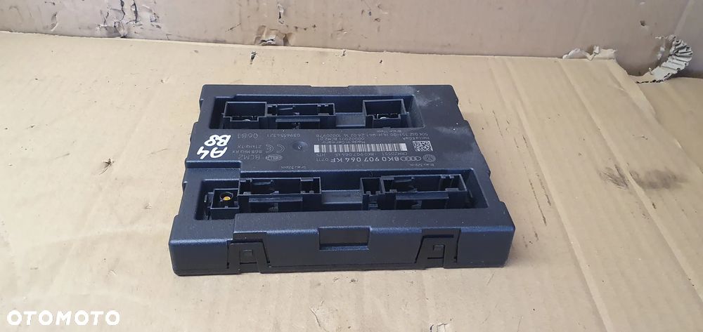 Moduł sterownik komfortu Audi A4 B8 8K0907064KF - 3