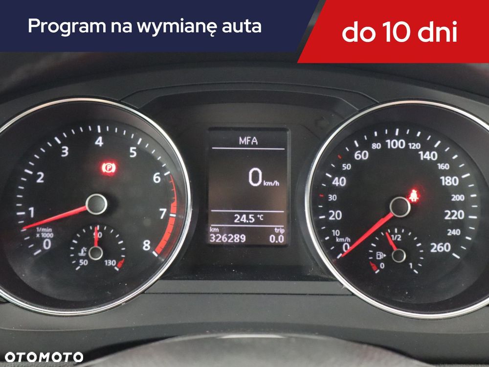 Volkswagen Jetta - 13