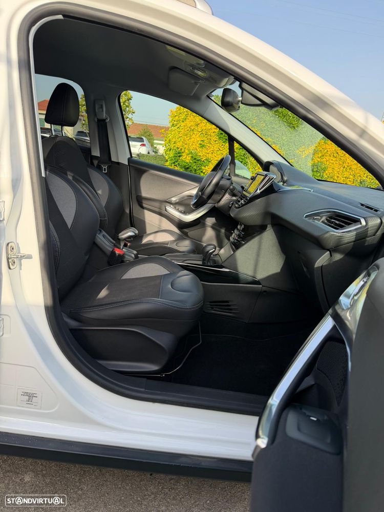 Peugeot 2008 PureTech 130 Stop&Start EAT6 Allure - 5