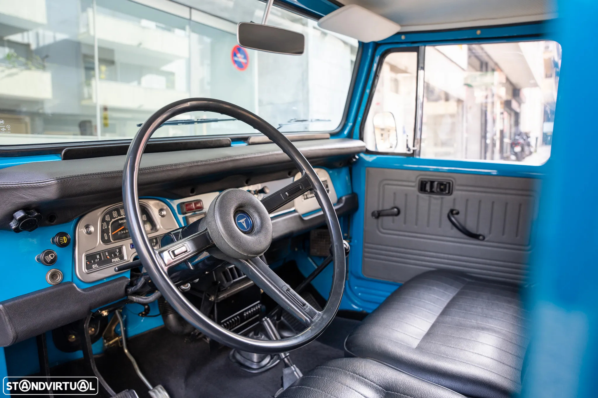 Toyota BJ 40 - 11