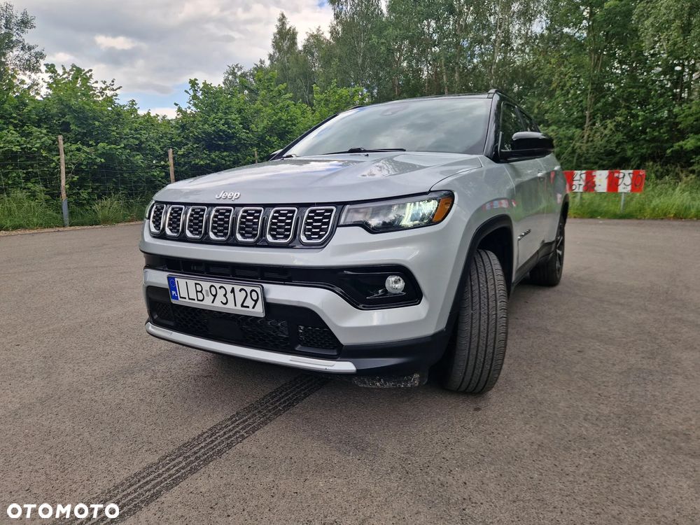Jeep Compass - 19