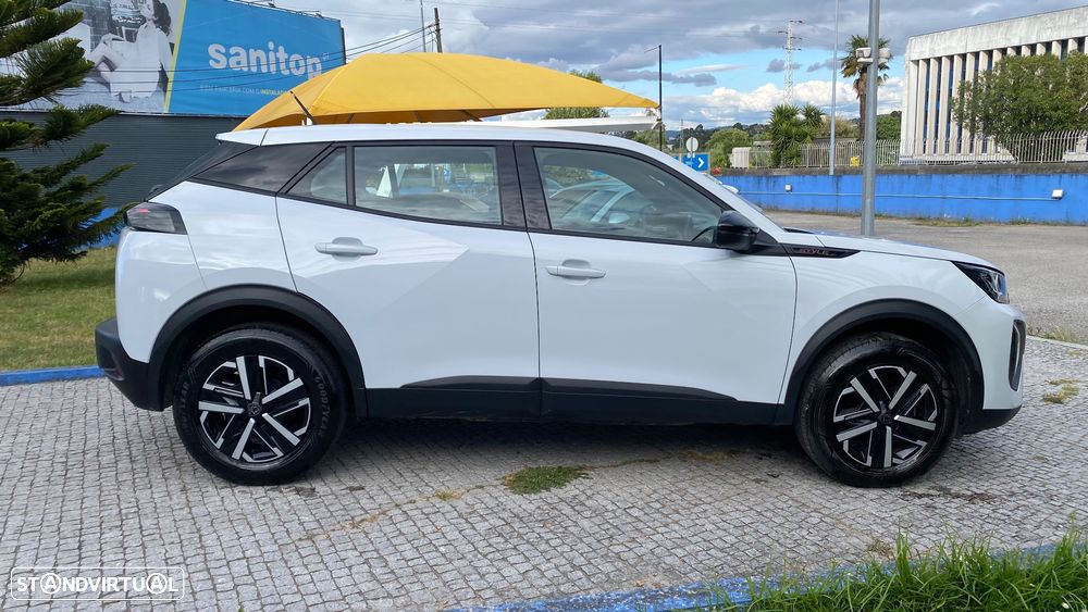 Peugeot 2008 1.2 PureTech Style - 9