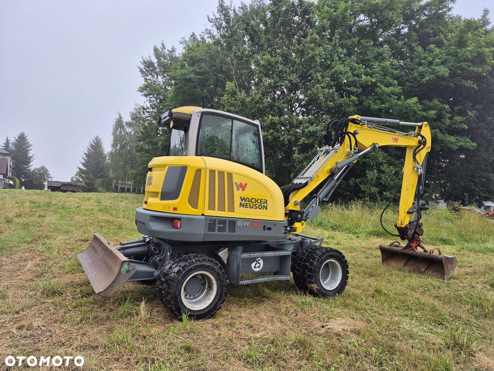 Wacker Neuson - 12