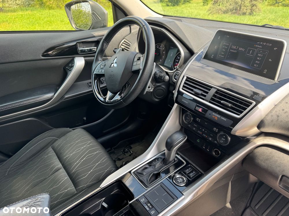 Mitsubishi Eclipse Cross - 4