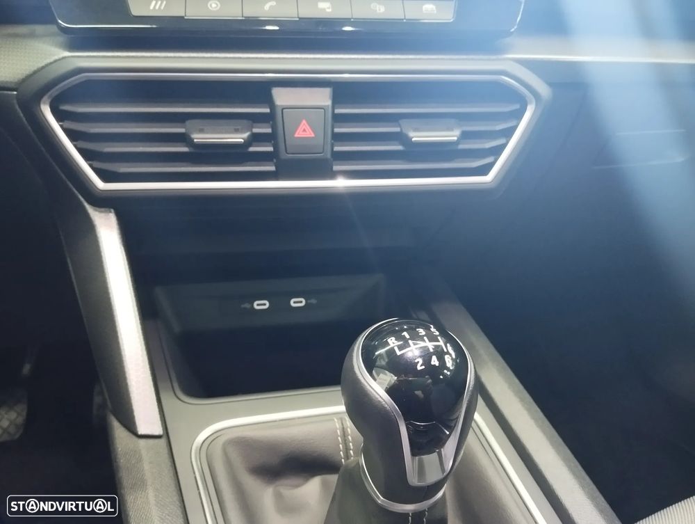 SEAT Leon ST 1.0 TSI Style - 32