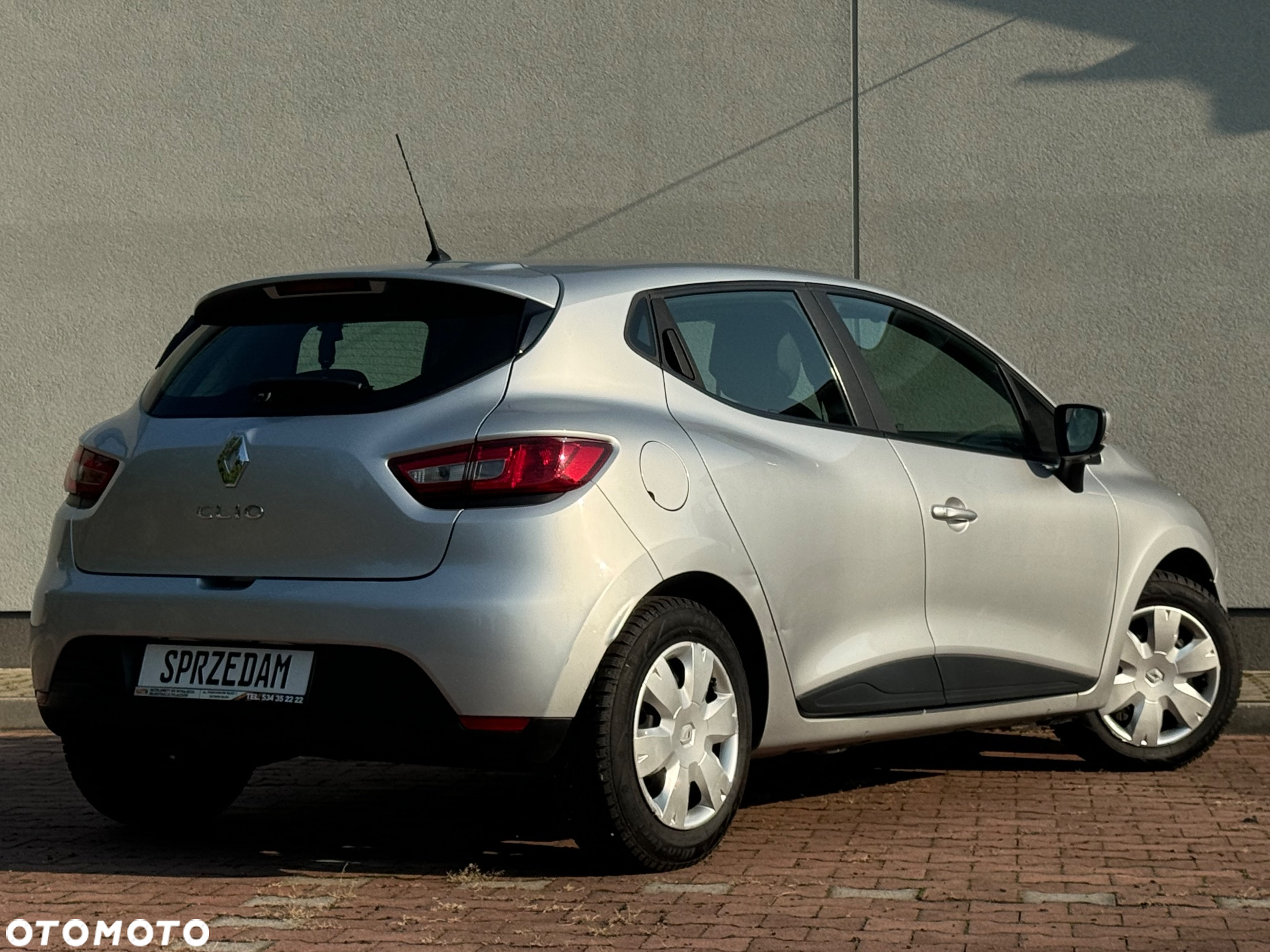 Renault Clio - 5