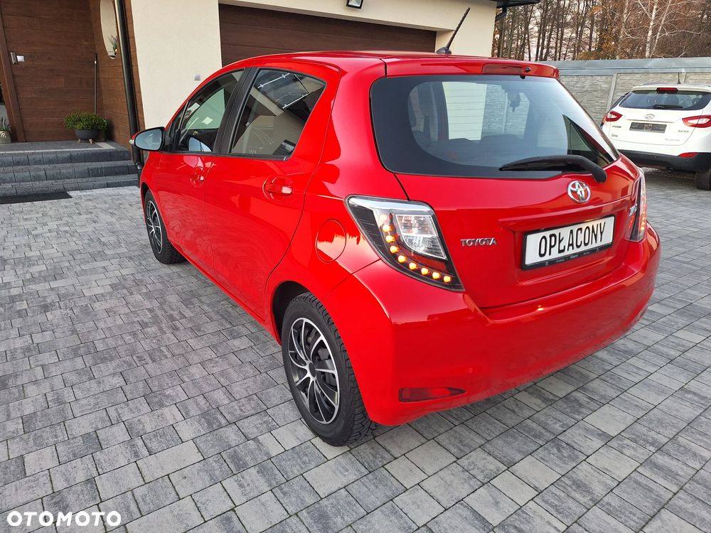 Toyota Yaris 1.0 Premium - 6